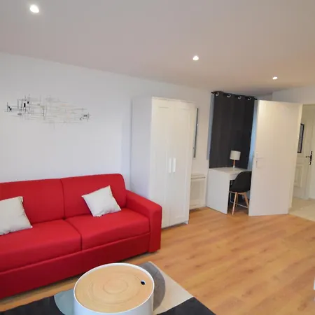 Apartment Cassin - Next To Tramway Line 2 Near Airport