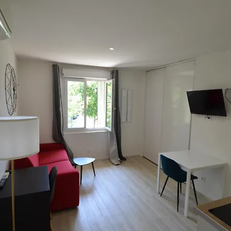 Apartament Cassin - Next To Tramway Line 2 Near Airport Nicea